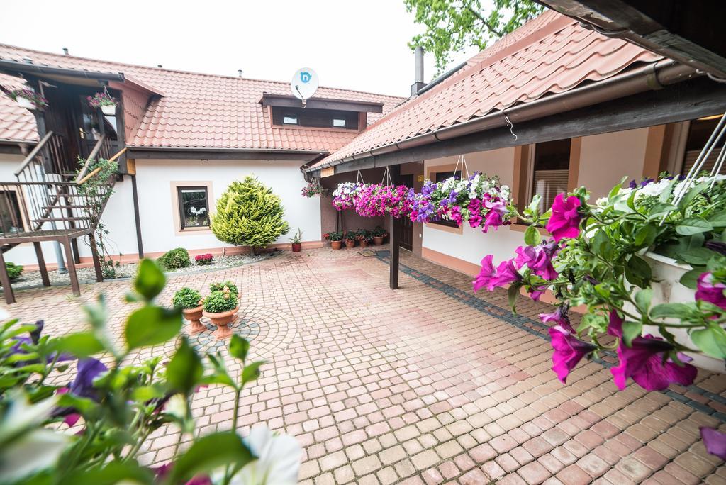 Bed and Breakfast Gosciniec Czapla Dywity Exteriér fotografie